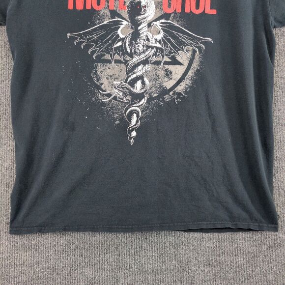 Motley Crue T Shirt Size L Dr. Feelgood Graphic Logo 2019 Global Distressed - Picture 7 of 15